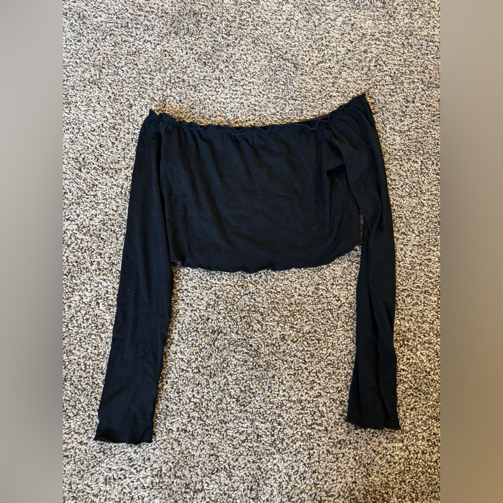 SHEIN Black Off-Shoulder Crop Top